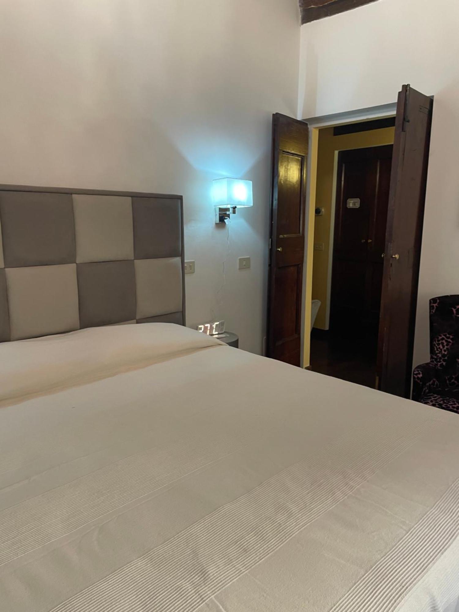 Giglio Apartment Navona Рим Екстериор снимка